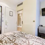 Hotel Louvre Opera Paříž