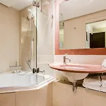 Louvre Opera Hotel