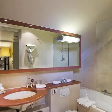 Louvre Opera Hotel Paris