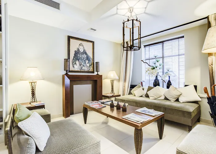 Louvre Opera Ξενοδοχείο 3*