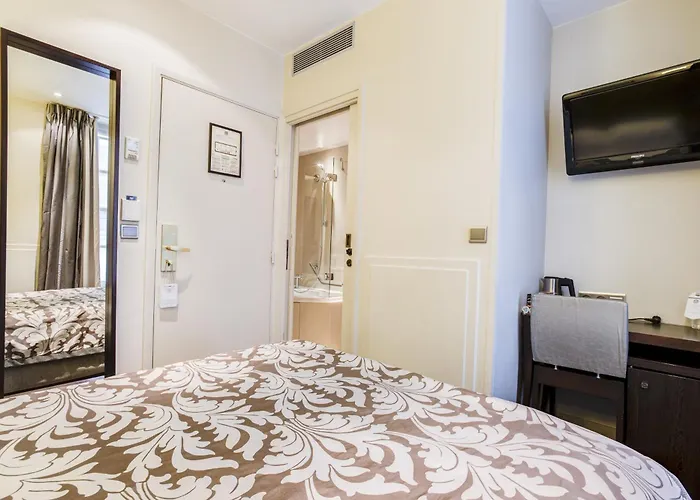 Hotel Louvre Opera Paryż